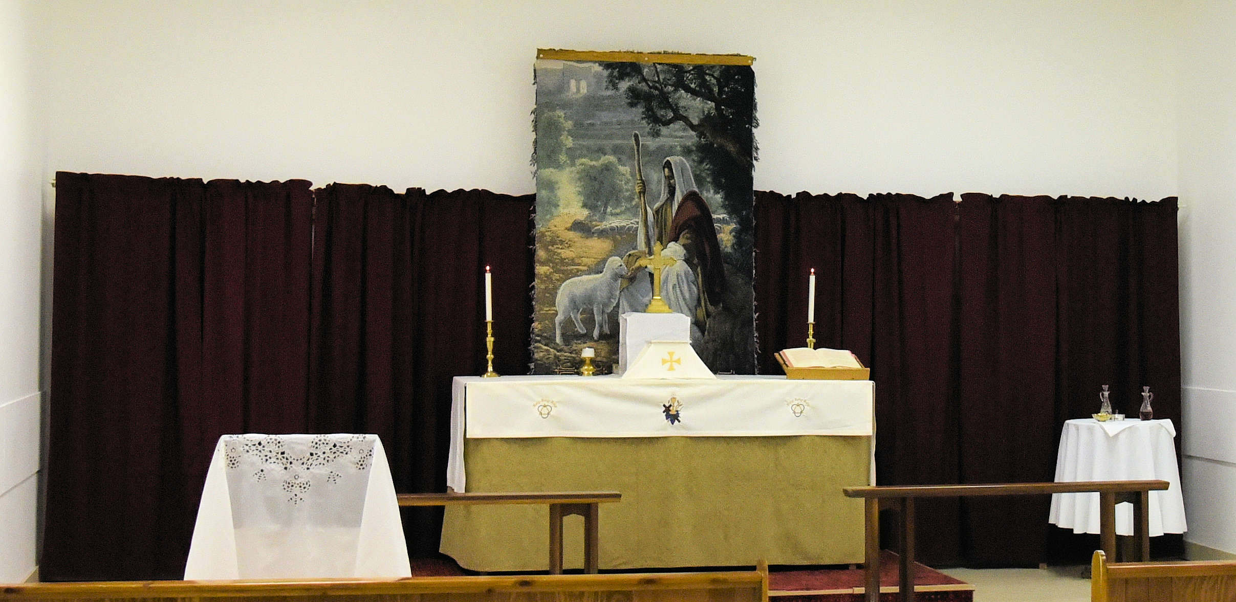 The Altar at St. Athanasius Christmas I 2016